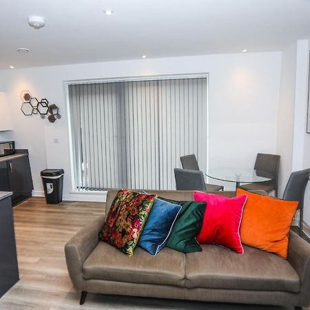 Lovely 2 Bed Apartment With Parking Londres Exterior foto
